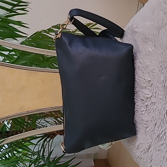 BCBG Paris Crossbody Bag ❤️ - Picture 2 of 8